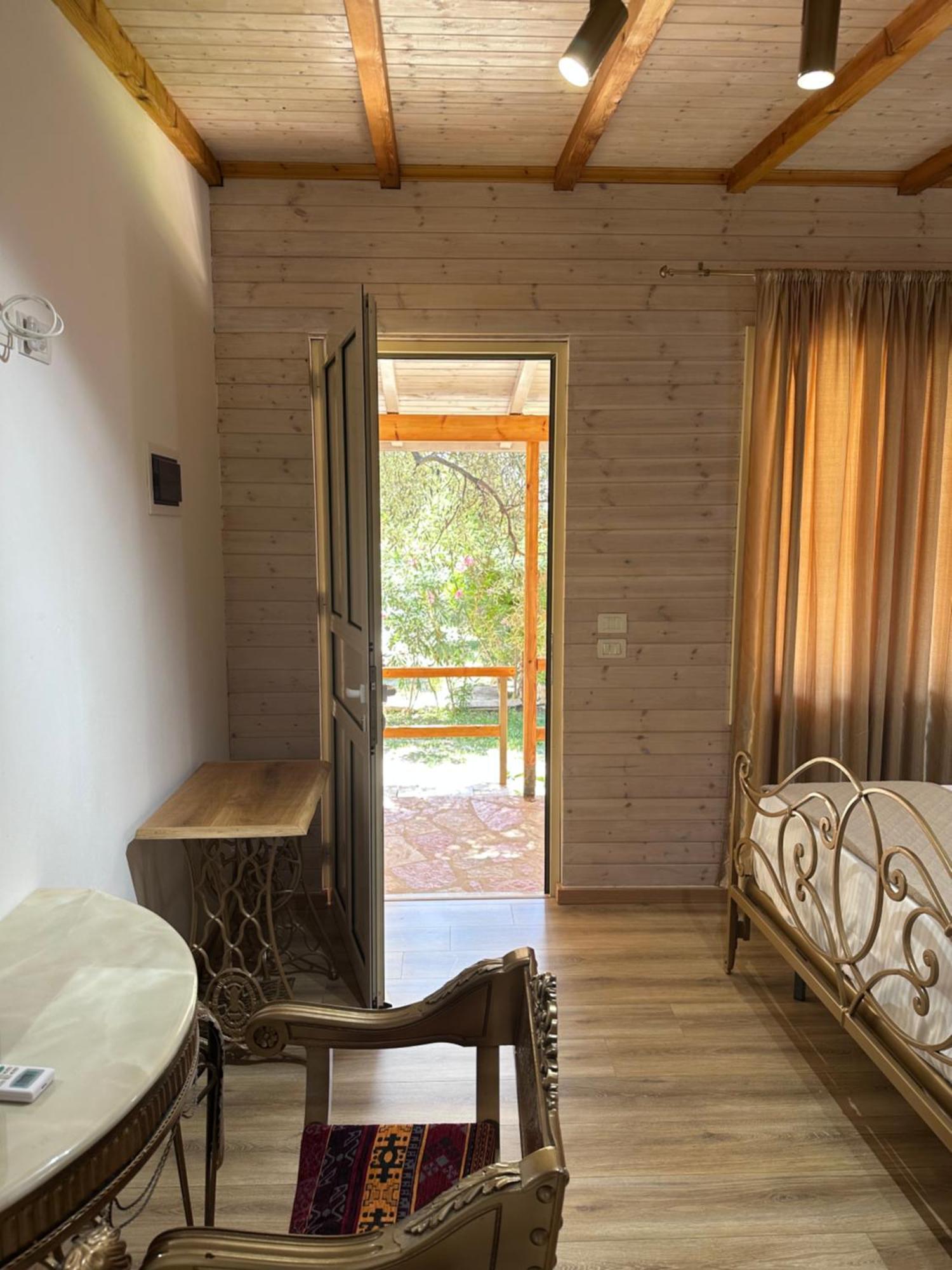Nashos Bungalows Himare Fshat Exterior foto